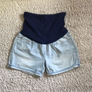 Gap Maternity Sexy Boyfriend Shorts